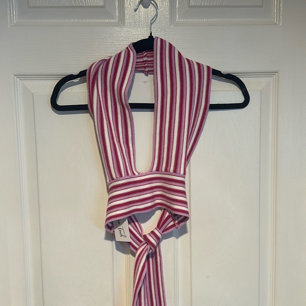 Halter crop top- open back NWT